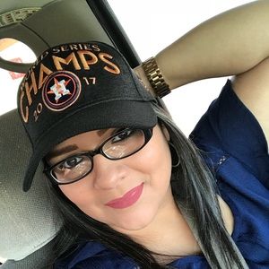 Meet your Posher, Janet